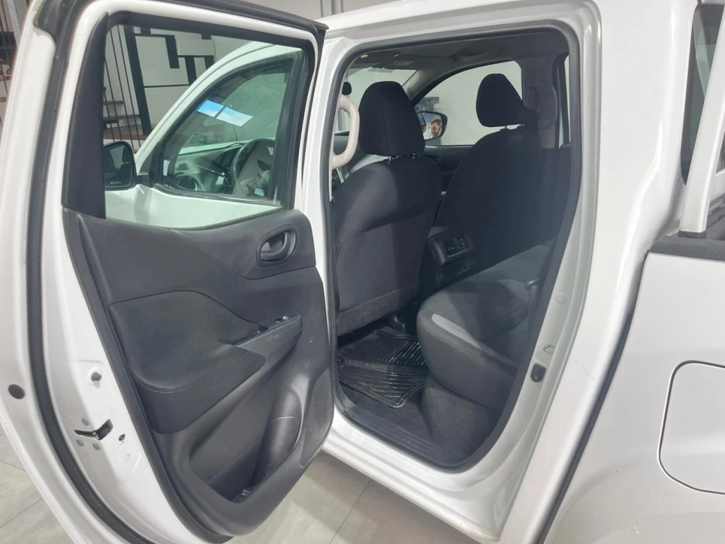 imagen 0 de vehiculo con id 2146